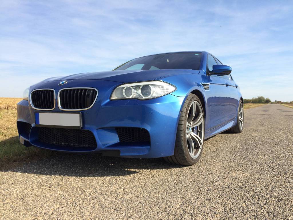 BMW m5 f10 Monte Carlo Blue