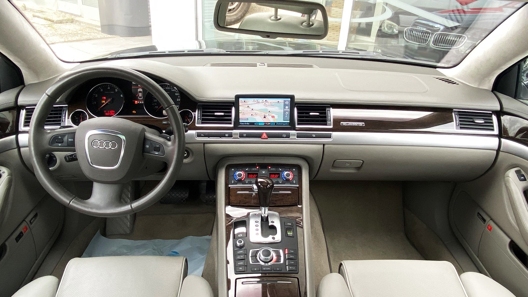 Audi A8 2005 Interior